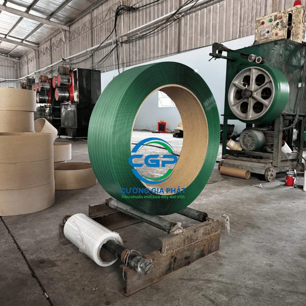 day-dai-nhua-pet-xanh-dam day-dai-nhua-pet-xanh-dam (4)